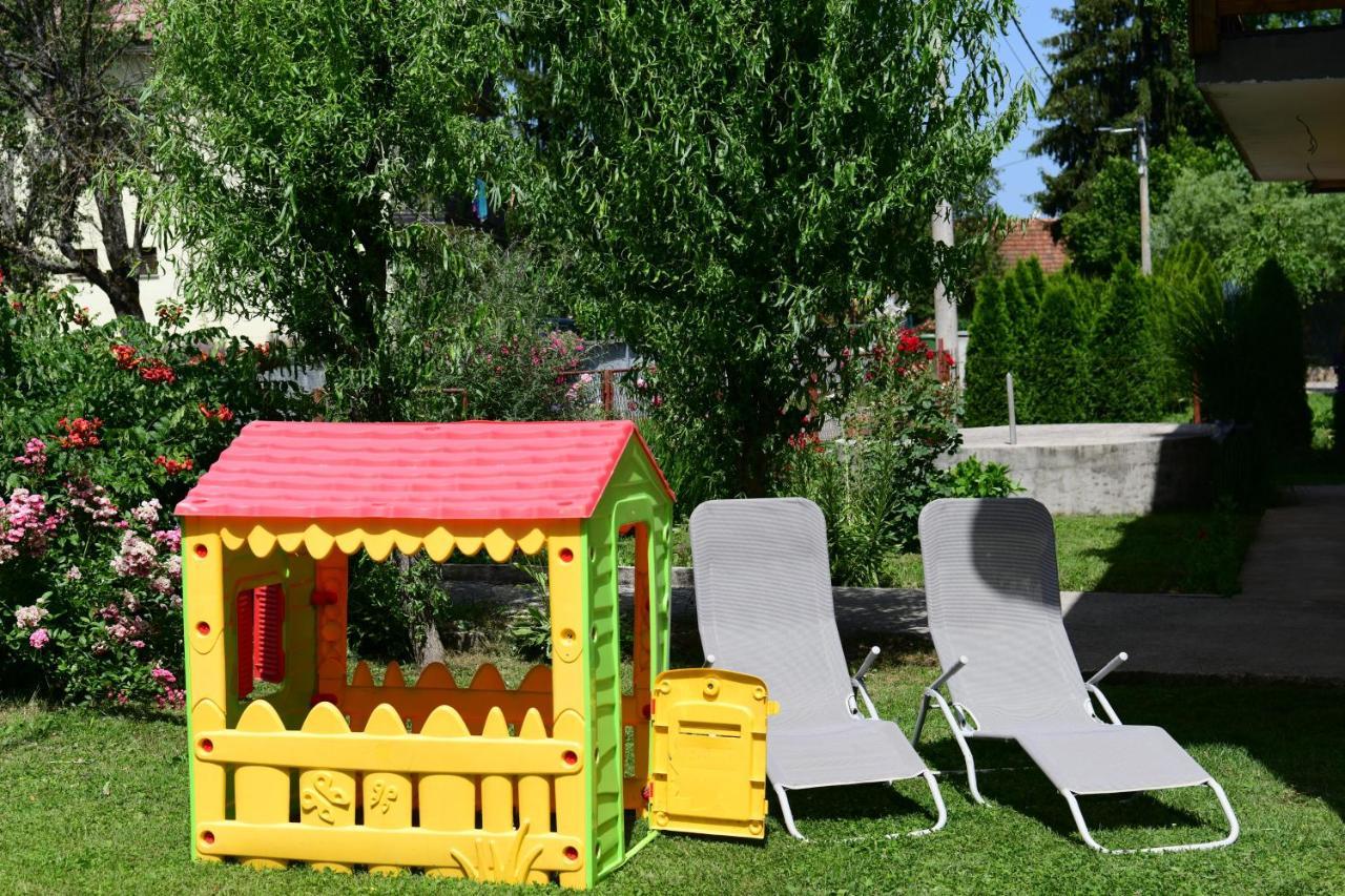 Apartman Dorijan Раковица Экстерьер фото